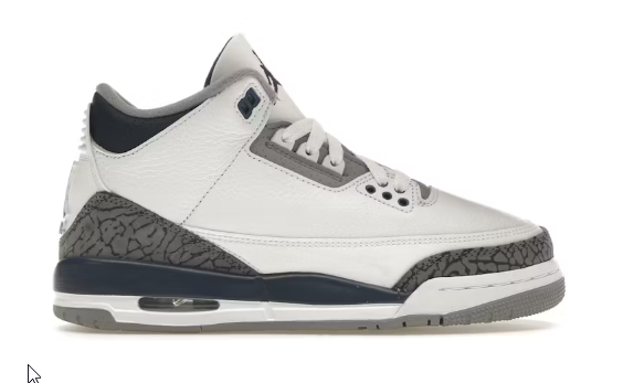 Jordan 3 Midnight Navy - size  5.5y