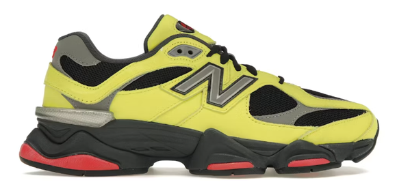 New Balance 9060 Tea Tree - size  10