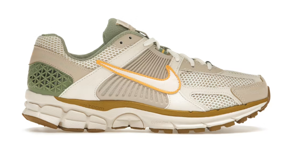 Nike Vomero 5 Sail Laser Orange - size  7w