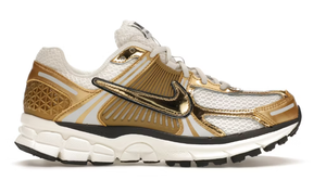 Nike Vomero 5 Metallic Gold - size  12w