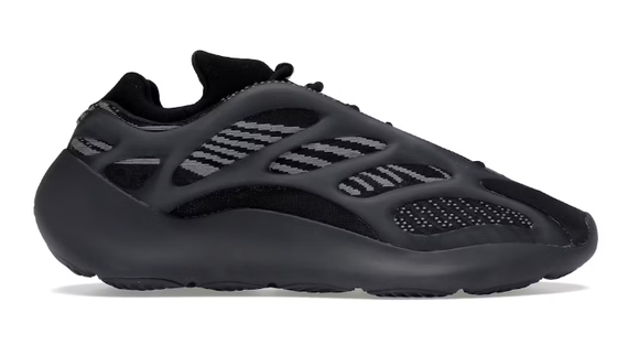 Yeezy 700 Dark Glow - size  5