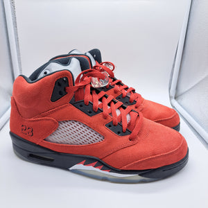 Jordan 5 Raging Bull - size 10