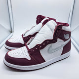 Jordan 1 Bordeaux - size 10