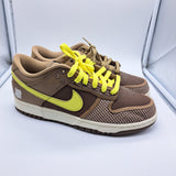 Nike Dunk Low Undefeated Canteen - size 8.5