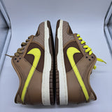 Nike Dunk Low Undefeated Canteen - size 8.5