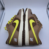 Nike Dunk Low Undefeated Canteen - size 8.5