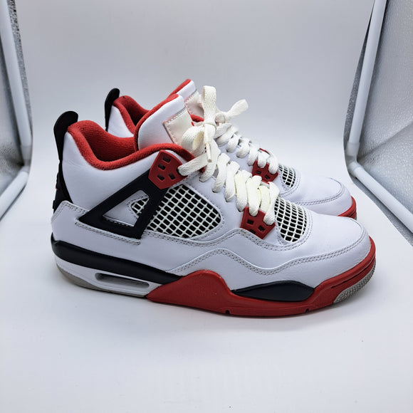 Jordan 4 Fire Red - size 5.5y