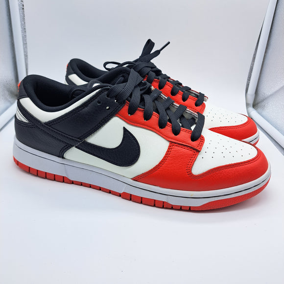 Nike Dunk Low EMB Chicago Split - size 9