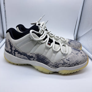 Jordan 11 Low Snake Light Bone - size 11