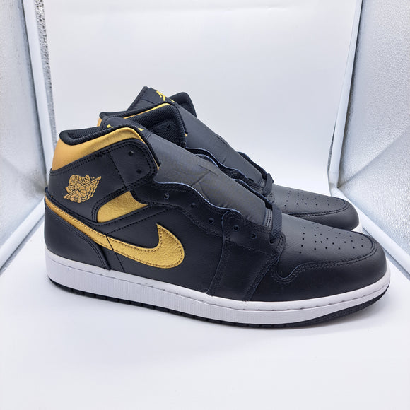 Jordan 1 Mid Black Metallic Gold - size 13