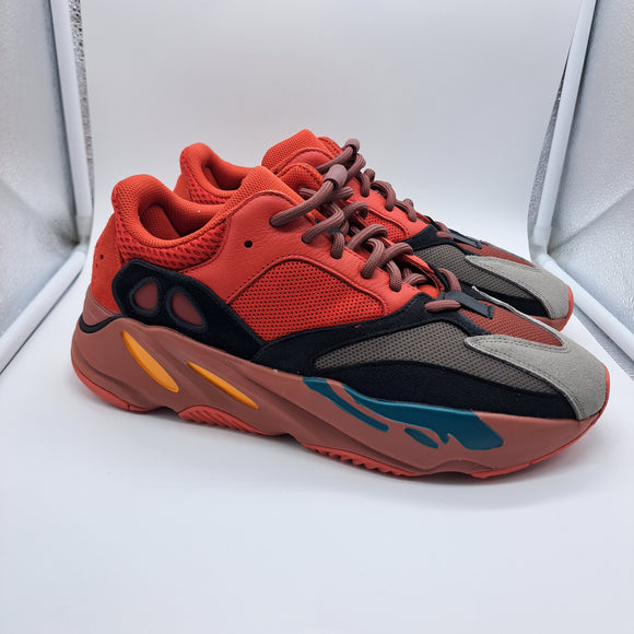 Yeezy 700 Hi-Res Red - size 10.5
