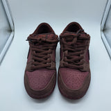 Nike SB Dunk Low Burgundy Crush - size 7.5