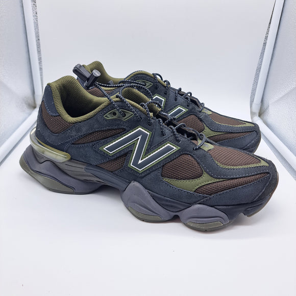 New Balance 9060 Blacktop Dark Moss - size 9
