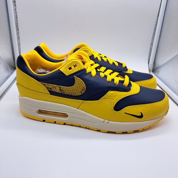Nike Air Max 1 Co.JP Michigan Head to Head - size 11.5w