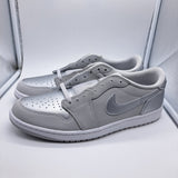 Jordan 1 Low Metallic Silver - size 13