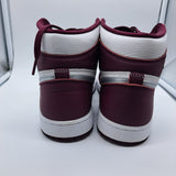 Jordan 1 Bordeaux - size 9.5