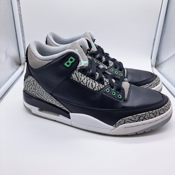 Jordan 3 Green Glow - size 9.5