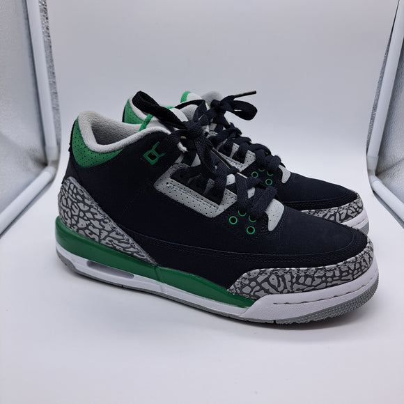 Jordan 3 Pine Green - size 6y