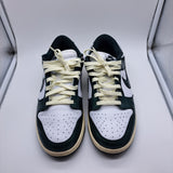 Nike Dunk Low Vintage Green - size 11w