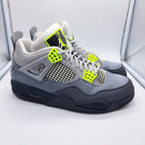 Jordan 4 SE Neon - size 9