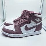 Jordan 1 High Mauve - size 9