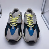 Yeezy 700 Waverunner - size 6