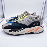 Yeezy 700 Waverunner - size 6