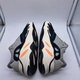 Yeezy 700 Waverunner - size 6
