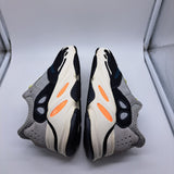 Yeezy 700 Waverunner - size 6