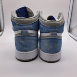 Jordan 1 Hyper Royal - size 4.5y