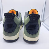 Jordan 4 Undefeated - size 8.5