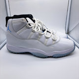 Jordan 11 Legend Blue (2024) - size 13