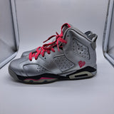 Jordan 6 Valentine's Day (2014) - size 6.5y