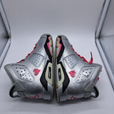 Jordan 6 Valentine's Day (2014) - size 6.5y