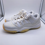 Jordan 11 Low Heiress Pure Platinum - size 6.5y