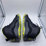 Jordan 10 Venom - size 6.5y
