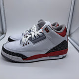 Jordan 3 Fire Red - size 5.5y