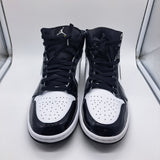 Jordan 1 Mid Patent Black White Metallic Gold - size 9.5