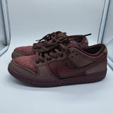 Nike SB Dunk Low City of Love Burgundy Crush - size 7