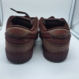 Nike SB Dunk Low City of Love Burgundy Crush - size 7