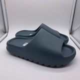 Yeezy Slide Slate Marine - size 9