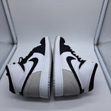 Jordan 1 Bleached Coral - size 7y