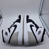 Jordan 1 Bleached Coral - size 7y