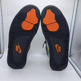 Jordan 4 Undefeated (2025) - size 9.5