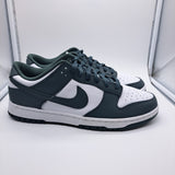Nike Dunk Low Vintage Green - size 10